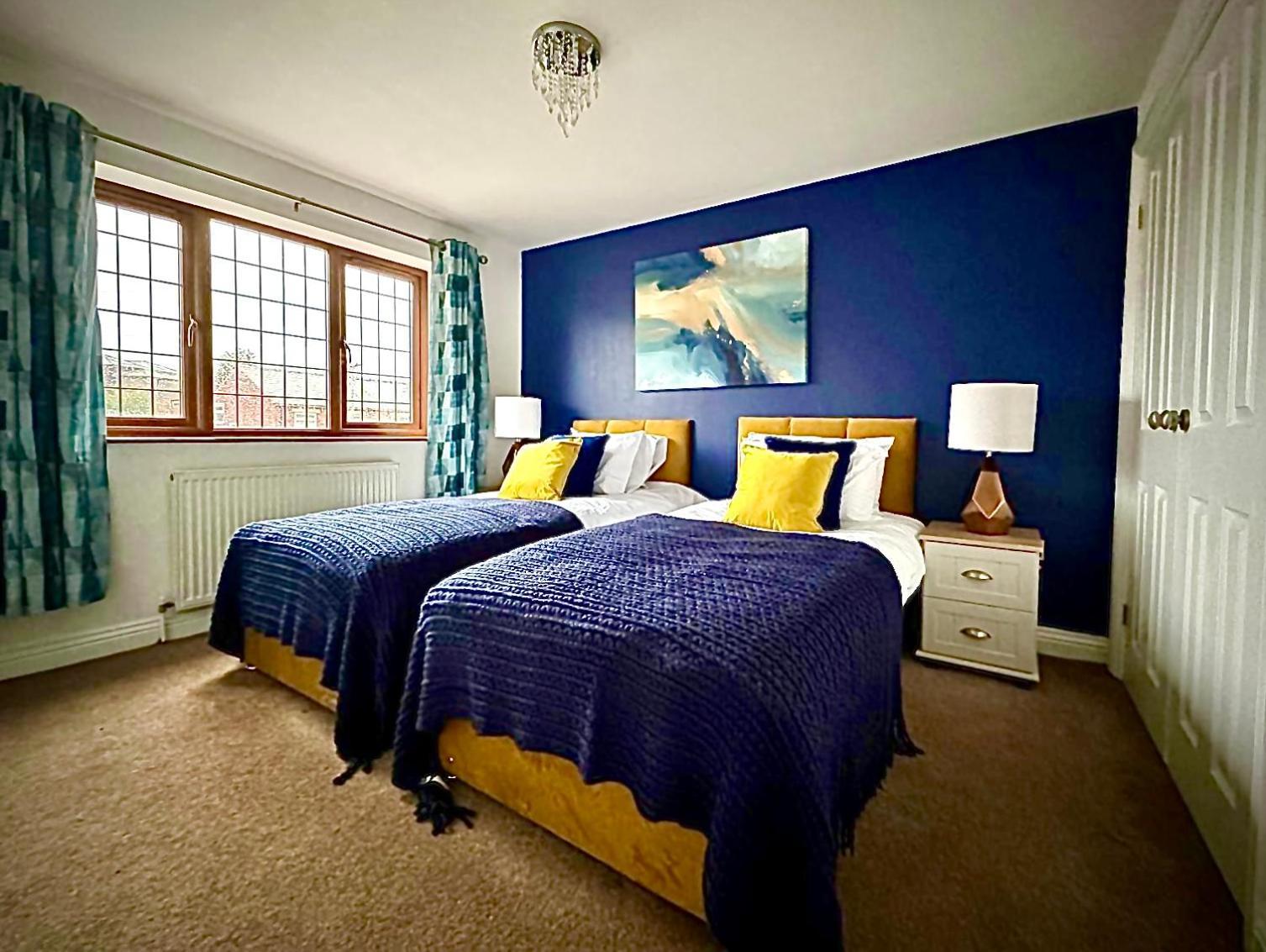 3Br House Ossett-Wakefield, Free Parking 3 Cars Wi Fi Long Stays Exterior foto